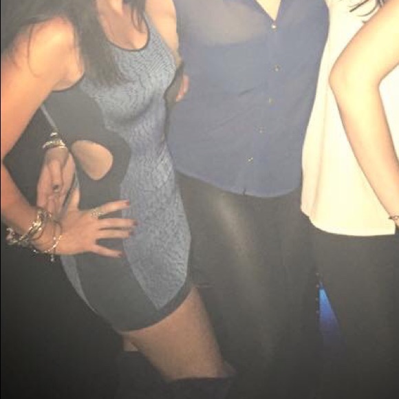 Bebe BodyCon Dress - Picture 2 of 3